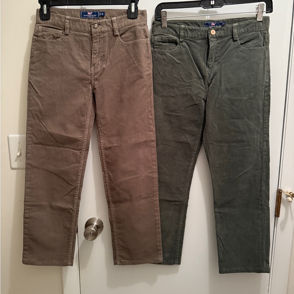 Vineyard Vines Corduroy Pants in Tan